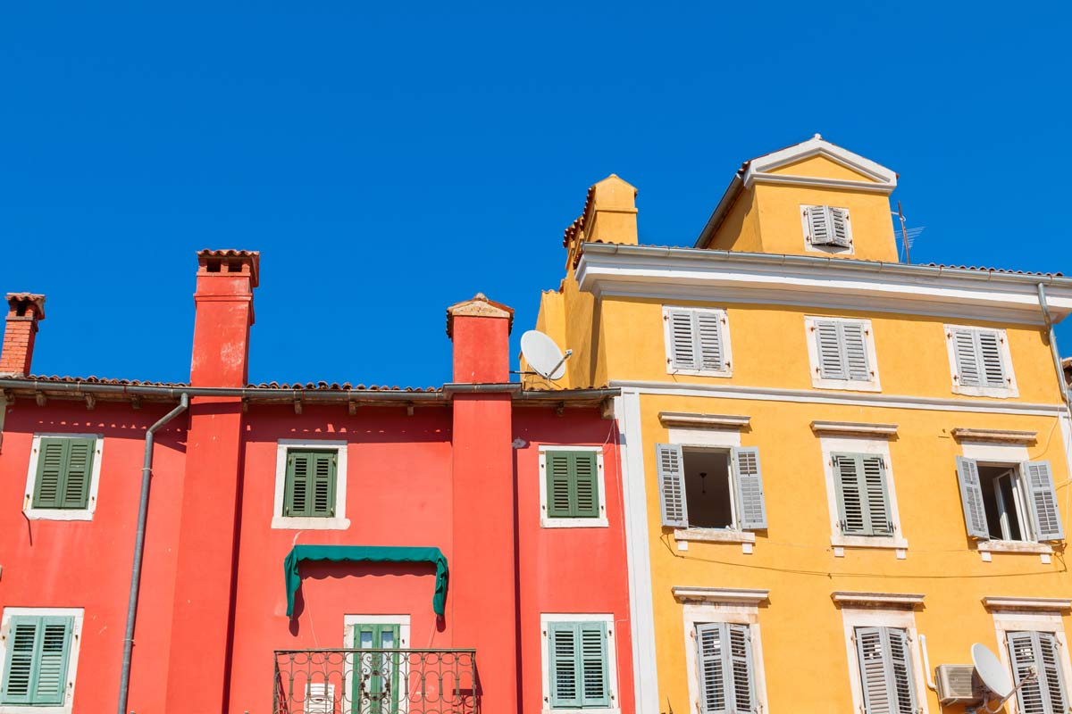 Quali sono le tendenze colore 2025 per le facciate